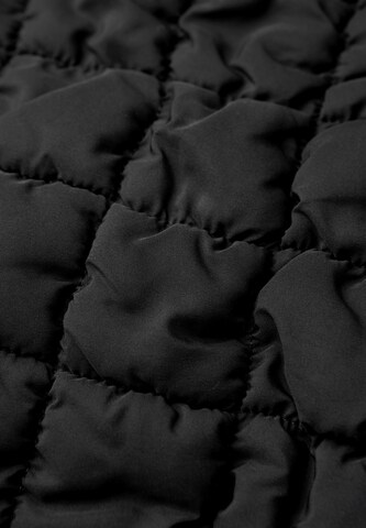 STREET ONE Crossbody Bag in Black