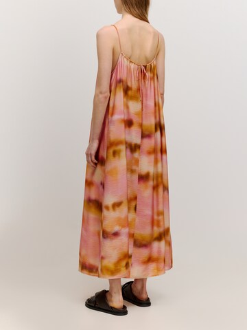 EDITED Φόρεμα 'Calla' σε ανάμεικτα χρώματα