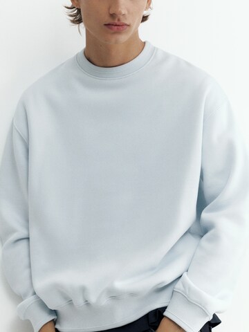 Pull&Bear Sweatshirt i blå