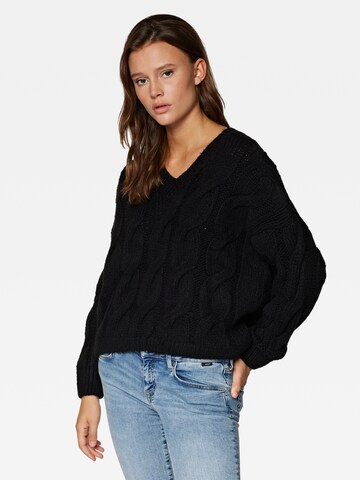 Mavi Sweater in Black: front