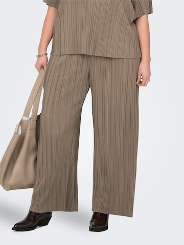 Loosefit Pantalon ONLY Carmakoma en marron : devant