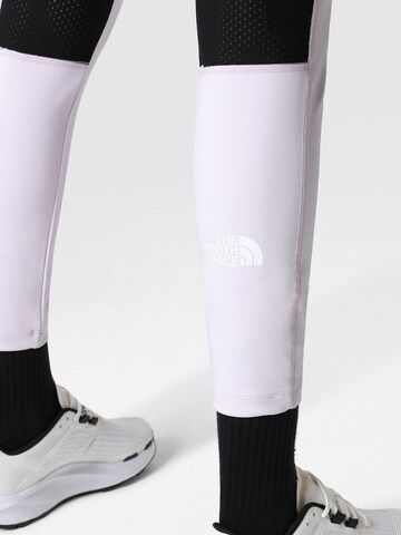 THE NORTH FACE Skinny Spodnie sportowe w kolorze fioletowy