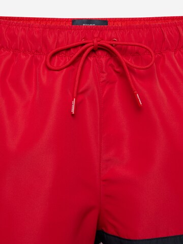 Tommy Hilfiger Underwear Σορτσάκι-μαγιό σε κόκκινο