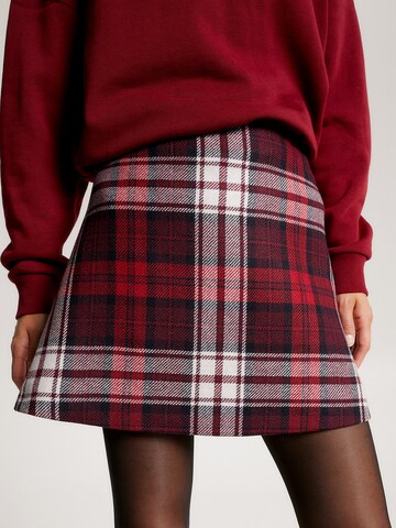 TOMMY HILFIGER Skirt in Red