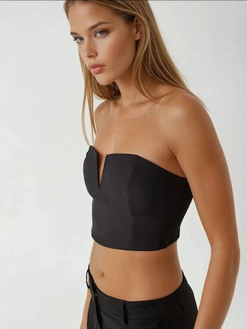 Hiccup Top in Schwarz
