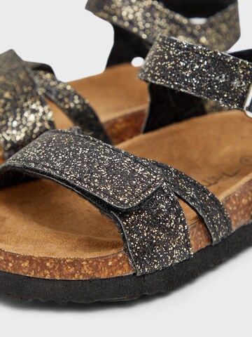 NAME IT - Sandalias 'FIONA' en negro