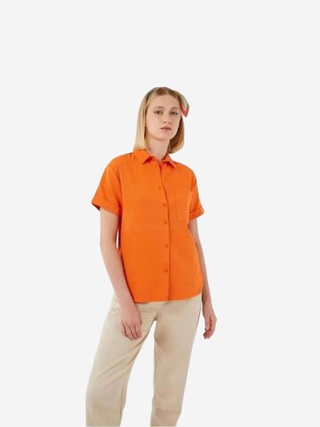 Maglietta di MixRay in arancione: frontale