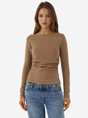 Hiccup Shirt in Braun