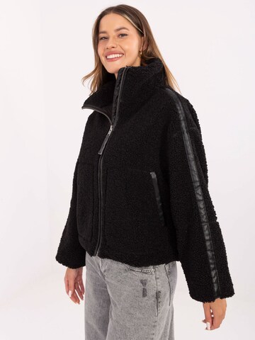 Madnezz House Übergangsjacke in Schwarz