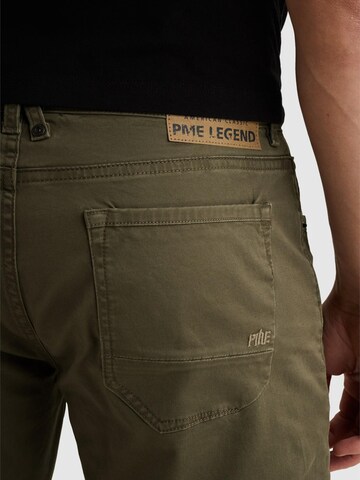 PME Legend Slimfit Byxa 'Navigator shorts' i grön