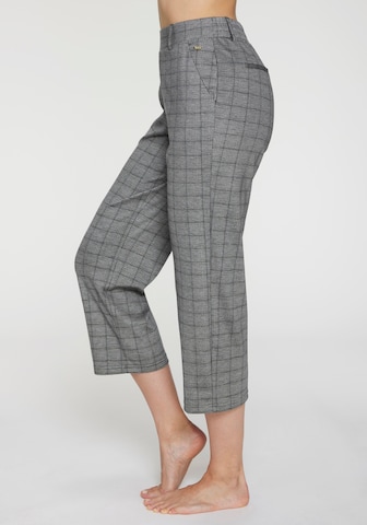 LASCANA Regular Hose in Grau