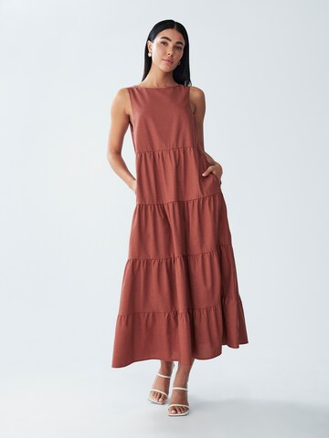 St MRLO Dress 'BYRON ' in Red