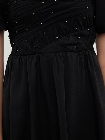Robe Trendyol en noir