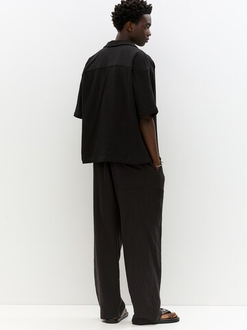 Pull&Bear Comfort fit Button Up Shirt in Black