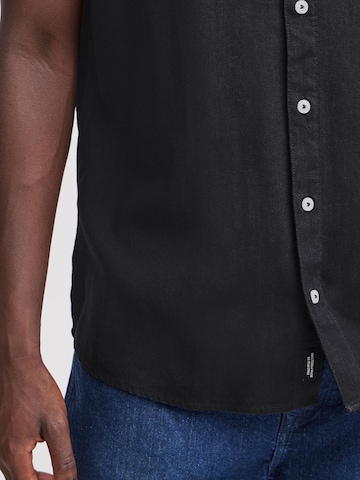 Regular fit Camicia ' BHBOBBY Shirt mandarin ss ' di BLEND in nero