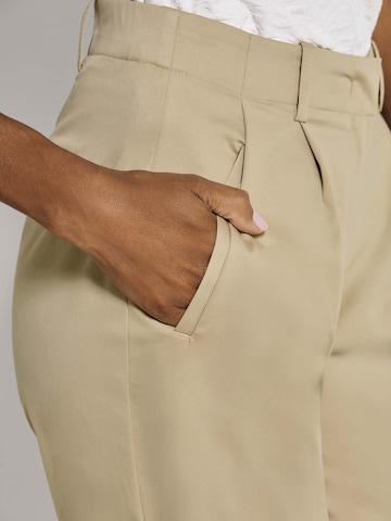 Regular Pantalon chino MADELEINE en beige