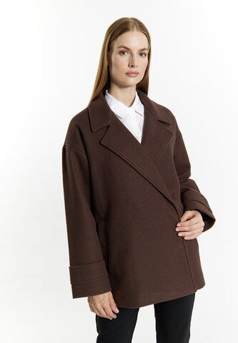 DreiMaster Klassik Between-Seasons Coat in Brown: front