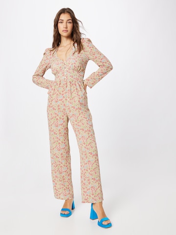 Monki Jumpsuit in Pink: front