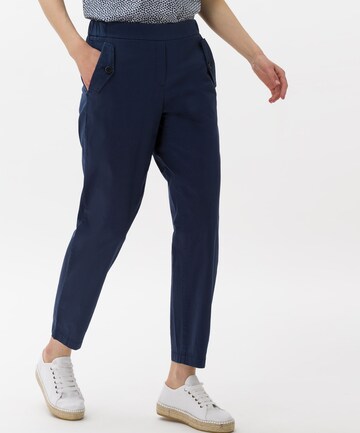 BRAX Loosefit Chino 'Mareen' in Blauw: voorkant