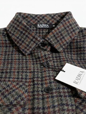 Chemisier 'Comfy regular' Radwa en marron