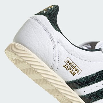 ADIDAS ORIGINALS Nízke tenisky 'Japan' - Biela