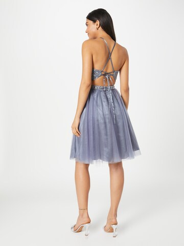 Robe de cocktail LUXUAR en gris