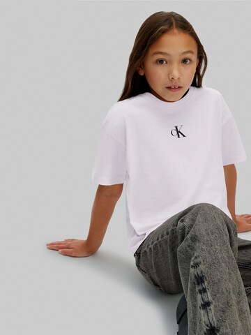 Calvin Klein Jeans Тениска в розово