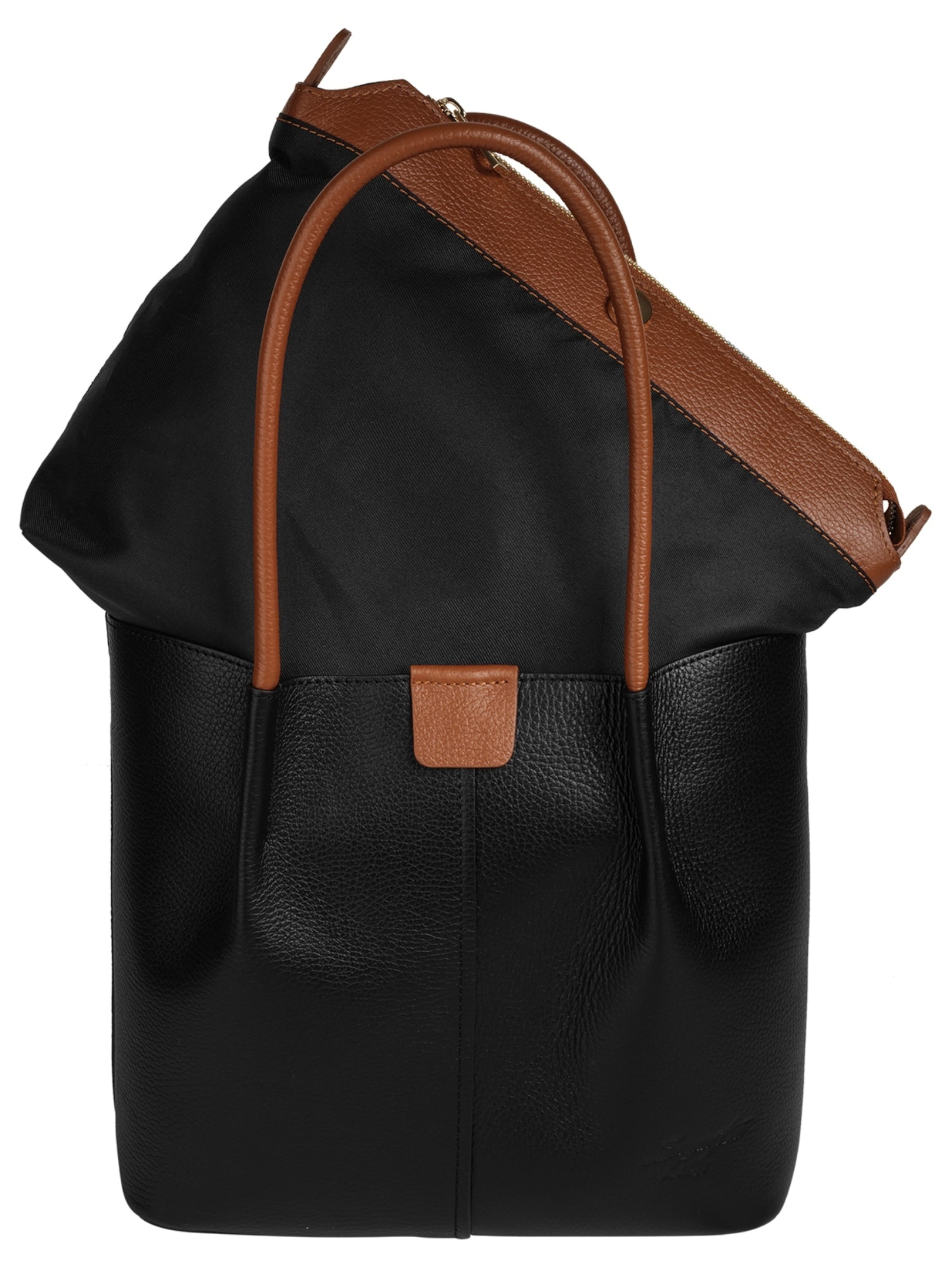 Samantha Look Handbag in Black