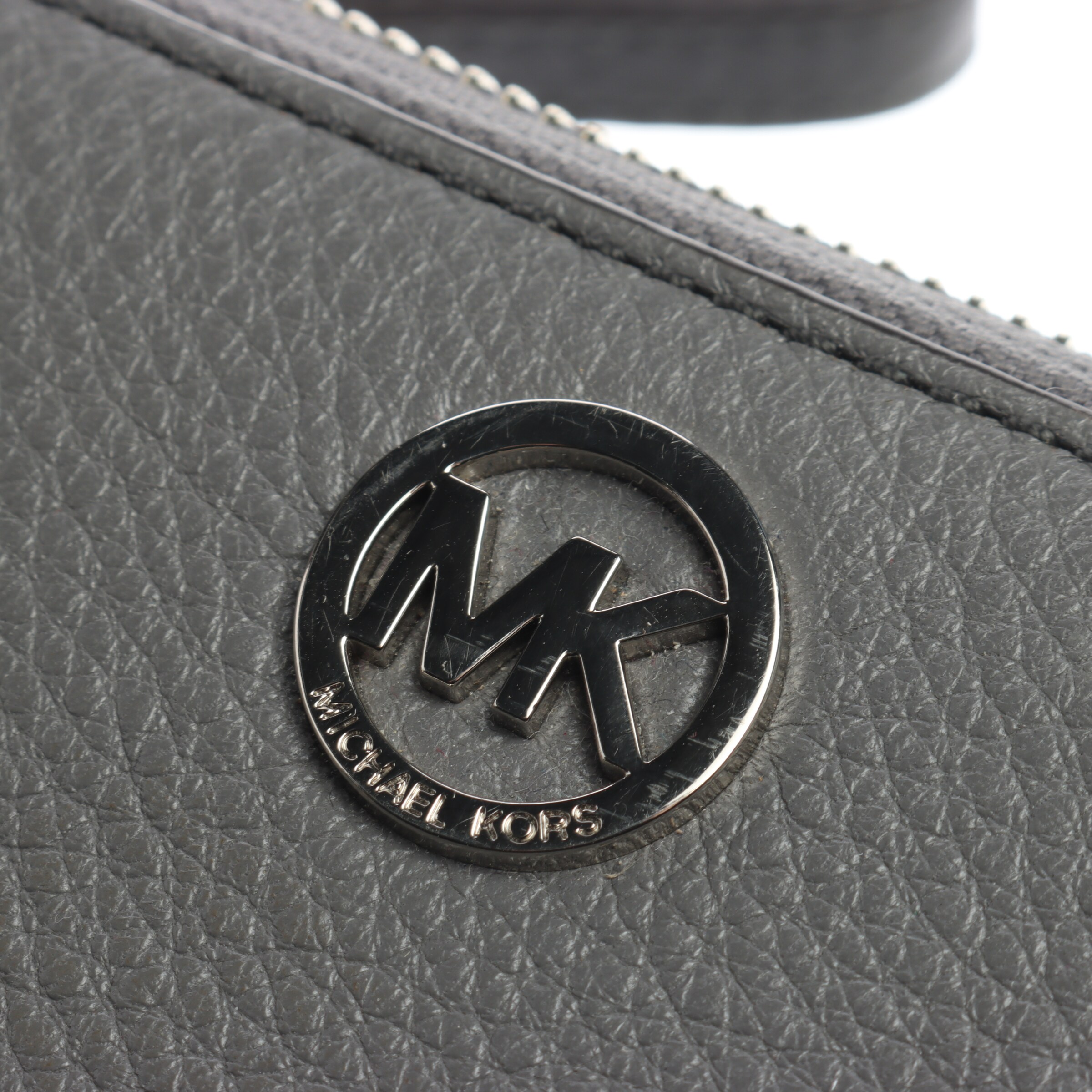 Michael Kors Small Leather Goods in One size in Grey