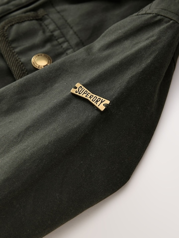 Geacă de primăvară-toamnă de la Superdry pe verde