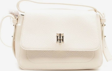 TOMMY HILFIGER Schultertasche / Umhängetasche One Size in Weiß: predná strana