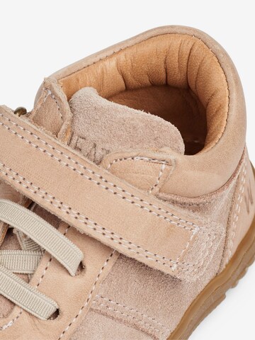 Chaussure basse 'Kiwa' Wheat en beige