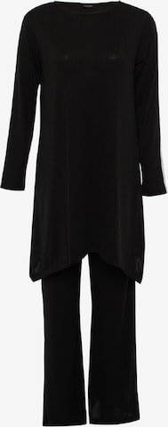 Trendyol Sweat suit in Black: front