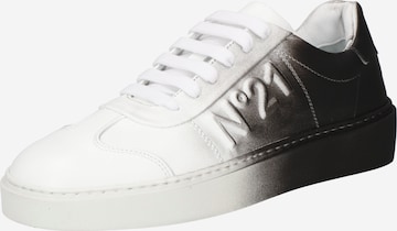 N°21 Sneakers laag in Zwart: voorkant