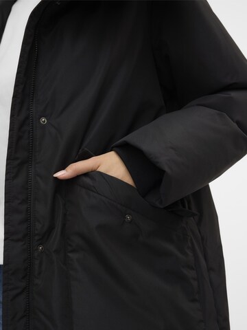 Manteau d’hiver 'VMRikkie' VERO MODA en noir