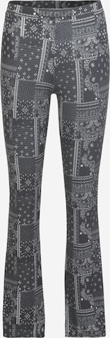 River Island Petite Flared Broek in Zwart: voorkant