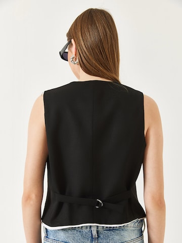 Gilet da completo di Bianco Lucci in nero