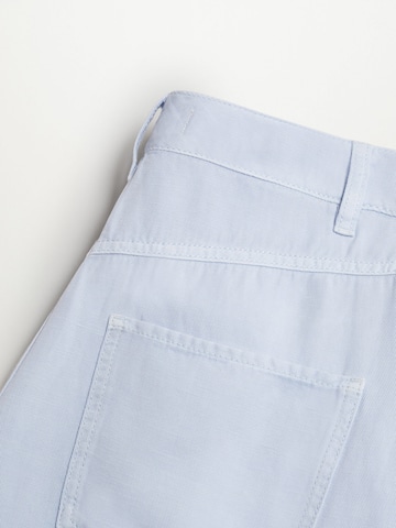 MANGO Szeroka nogawka Spodnie 'Sky' w kolorze niebieski