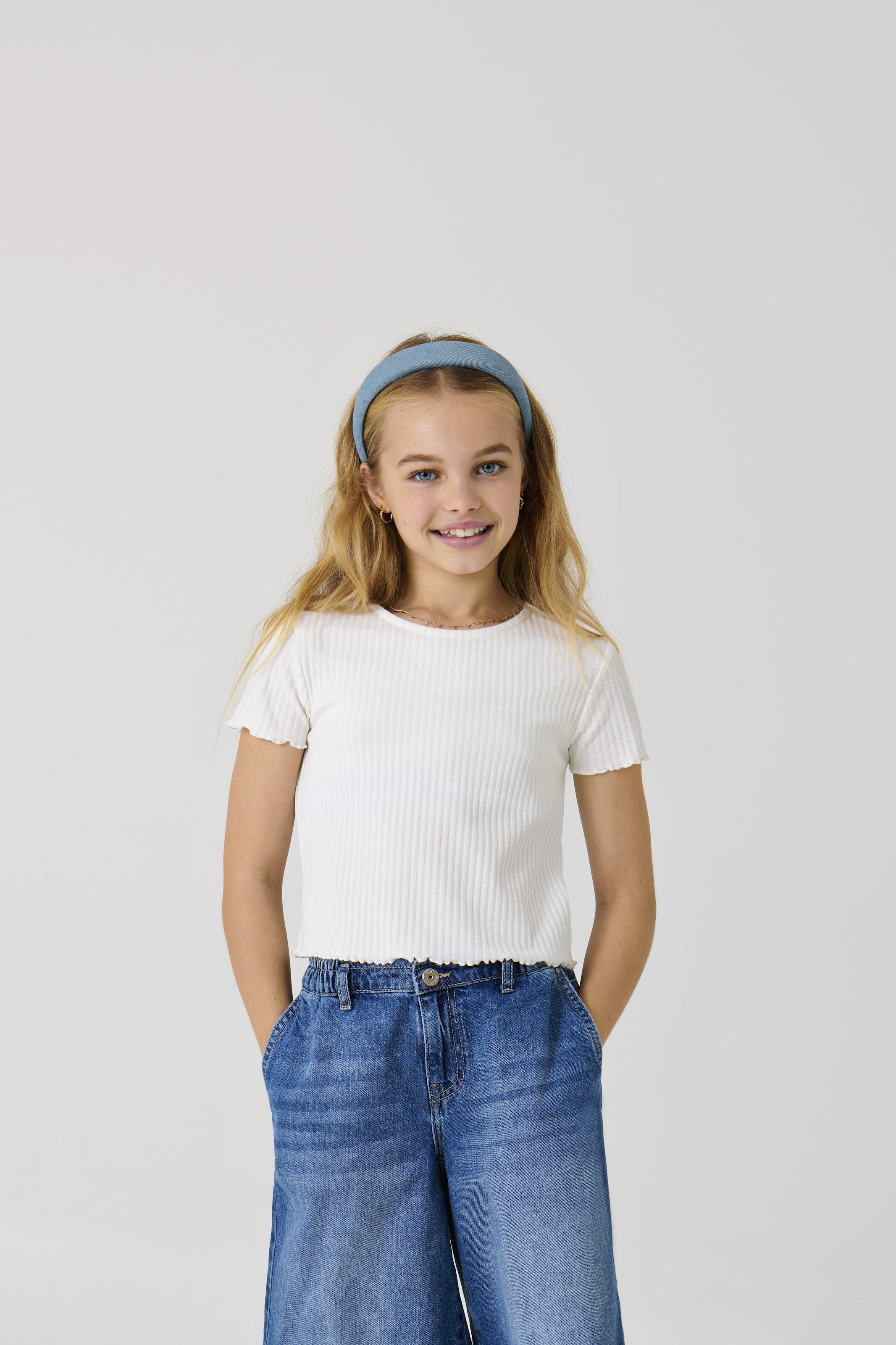 ONLY GIRLS Bluser & t-shirts 'KOGNella' i hvid