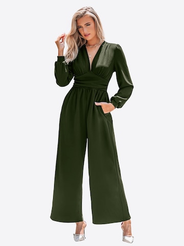 Cupshe Jumpsuit 'V-neck' in Green: front