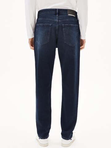 Regular Jean ARMEDANGELS en bleu