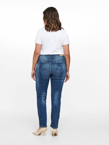 ONLY Carmakoma Regular Jeans 'Laola' in Blauw