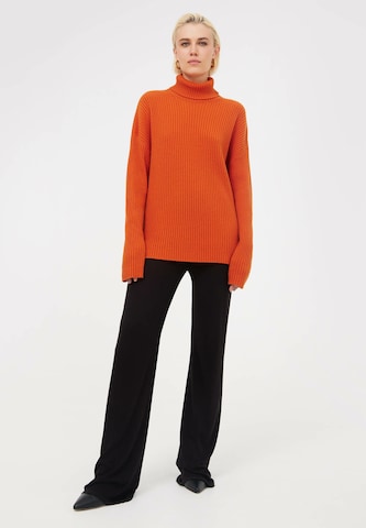 TOPTOP STUDIO Sweatshirt in Orange