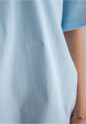 T-Shirt 'Hometow' Prohibited en bleu