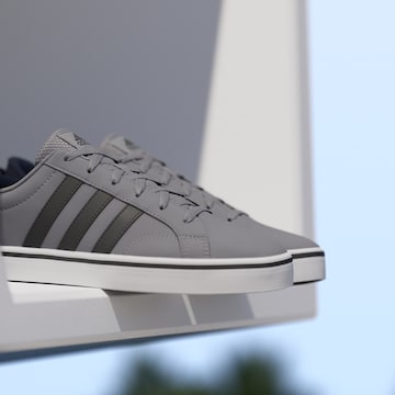 Sneaker low 'VS Pace 2.0' de la ADIDAS SPORTSWEAR pe gri
