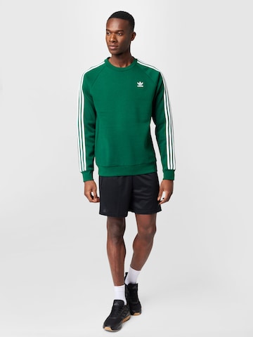 ADIDAS ORIGINALS Sweatshirt 'Adicolor Classics 3-Stripes' in Grün