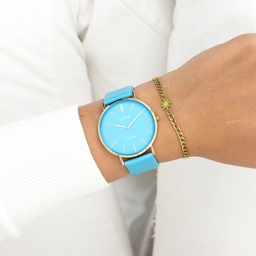 OOZOO Analog Watch in Blue: front