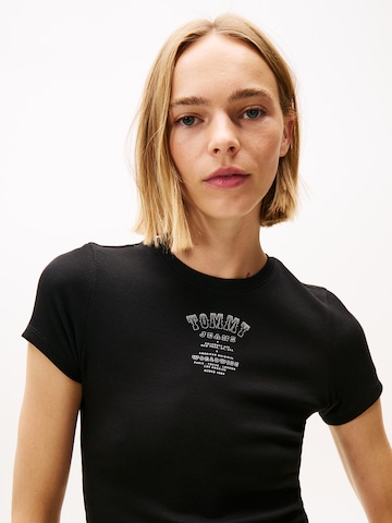 Tricou 'WESTERN' de la Tommy Jeans pe negru