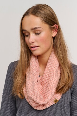 Oxmo Tube Scarf in Pink: front