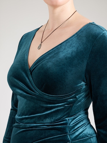 Abito 'CARDAIZA' di ONLY Carmakoma in verde